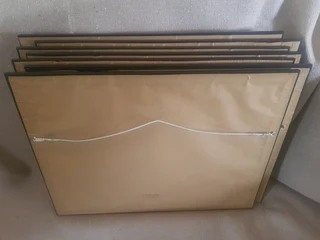 (x7) MAPS OF THE WORLD PRINTED IN FRAME&#39;S.