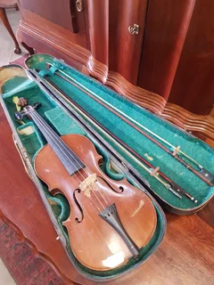 Antique Violin ~ Circa 1895-1910