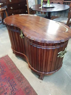 Stunning Imbuia Kist~ Circa 1950