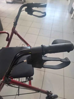 Rollator 4 Wheel walking aid