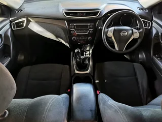 2016 Nissan Xtrail 2.0XE