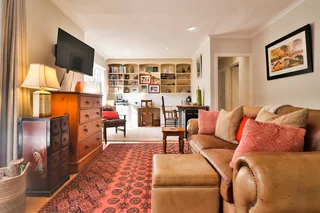 Sunny, quiet and secure 1 bedroom townhouse near Walmer Park