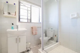 Sunny, quiet and secure 1 bedroom townhouse near Walmer Park