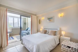 Spacious ground floor 3 bedroom apartment - Plettenberg Bay Central