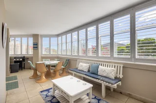 Spacious ground floor 3 bedroom apartment - Plettenberg Bay Central