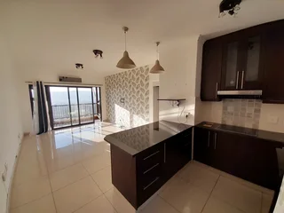 2 bedroom corner unit in the Famous Lakeridge Estate - lockup and goPrivate sale directly by owner