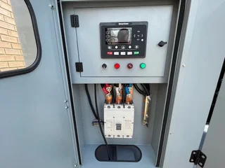 New 500 kva Cummins generators