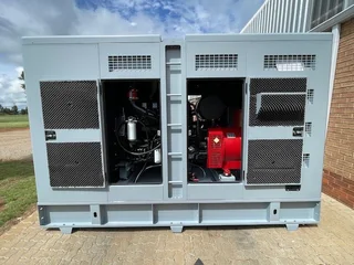 New 500 kva Cummins generators
