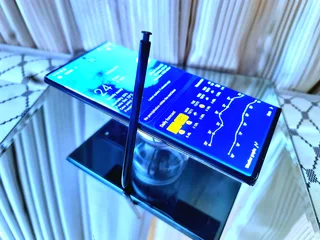 ■Samsung Note 20ultra: Front 100%mint-chip on back