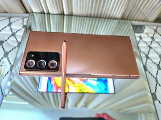 ■Samsung Note 20ultra: 2sims, Front 100%mint-Refurb back