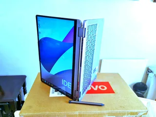 Lenovo ✅️2in 1✅️Touch ✅️Pen ✅️Demo99%  ✅️Waranty