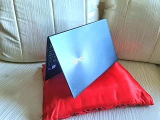 Asus zenbook ✅️i7 11gen ✅️16ram  ➡️demo95%
