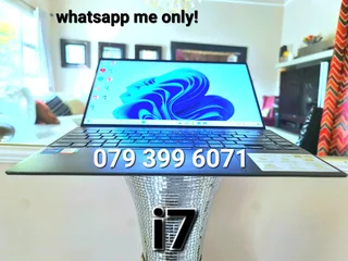 Asus zenbook ✅️i7 11gen ✅️16ram  ➡️demo95%