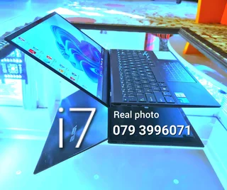 Asus zenbook ✅️i7 11gen ✅️16ram  ➡️demo95%