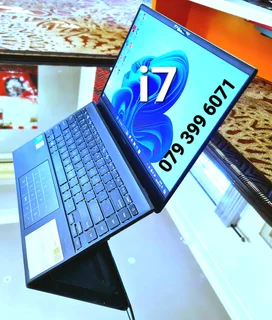 Two i7&#39;s (watsapp only) &#34;is this available&#34; gets no reply