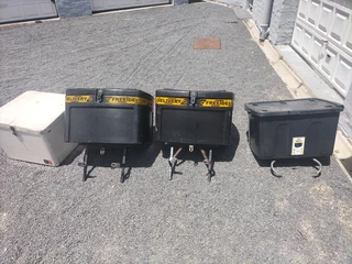 Delivery bike boxes and flip carriers for sale