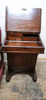 Victorian Mahogany Davenport