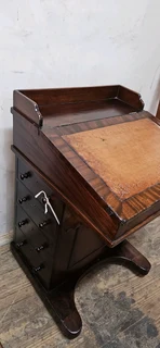 Victorian Mahogany Davenport