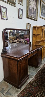 Victorian Mahogany Mirrored Chiffonier