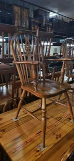 Oregon Pine 6-seater Turned-leg Table &#43; 6 x Oak Windsor Chairs