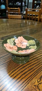 Moorcroft Hibiscus Footed Dish
