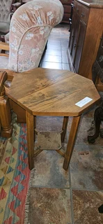 Oak Occasional Table 2-tier