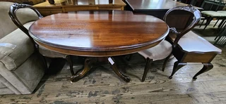 Victorian Mahogany Loo Table