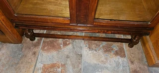 Teak 2-door Bookcase