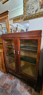 Teak 2-door Bookcase