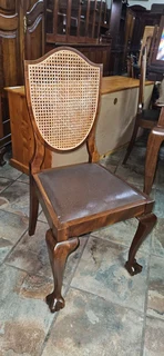 Imbuia Ball and Claw Dining Table &#43; 4 x Chairs