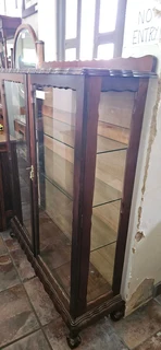 Imbuia 2-door Display Cabinet