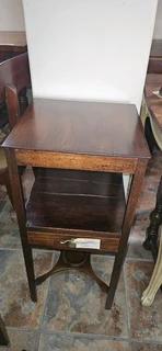 Georgian Mahogany Nightstand