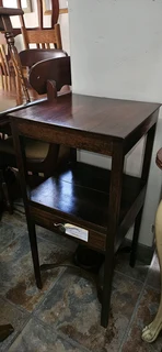 Georgian Mahogany Nightstand
