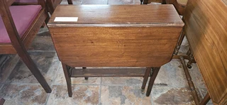 Mahogany Sutherland Table