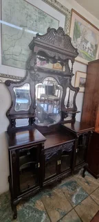 Rococo Mahogany Chiffonier