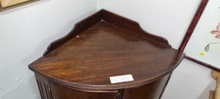 Victorian Style Mahogany Corner Cabinet