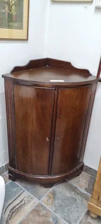 Victorian Style Mahogany Corner Cabinet
