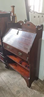 Oak Art Nouveau Bureau