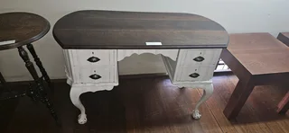 Imbuia 5-drawer Desk