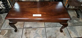 Mahogany Queen Anne Coffee Table