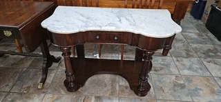 Victorian Mahogany Marble-top Vanity