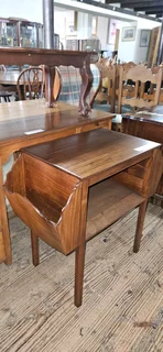 Kiaat Mag Rack Table