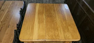 Oak Small Square Coffee Table x 1