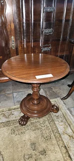 Victorian Mahogany Round Side Table x 1