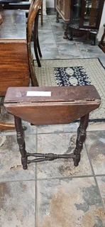 Imbuia Drop-leaf Occasional Table
