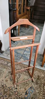 Birchwood Dumb Valet