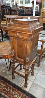 19thC Walnut Cabinet of Drawers