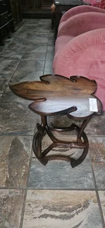 Stinkwood Oak-leaf Side Table x 1