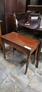 Mahogany ➕️ Finish Stool with Recess