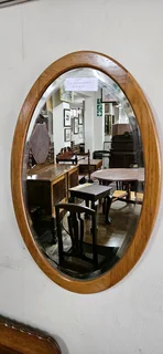 1x Oak Oval Mirror
